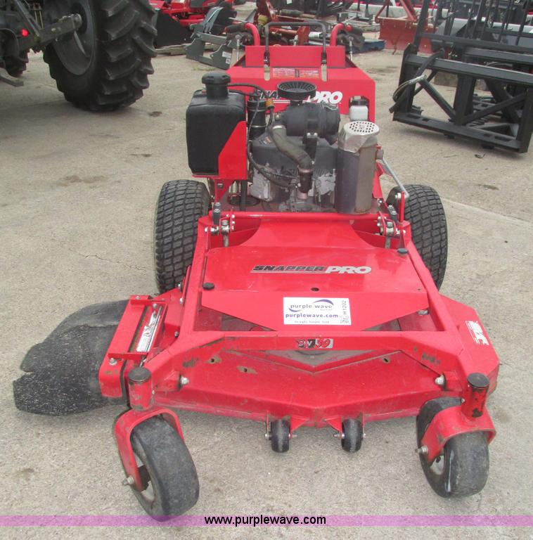 image for item H1202 2012 Snapper-pro SW30 lawn mower