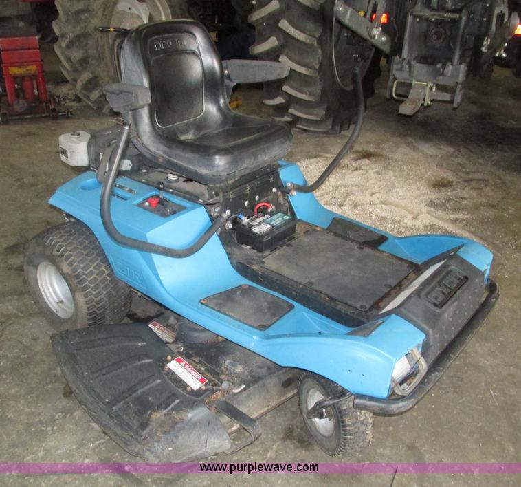 image for item H1206 2006 Dixon lawn mower