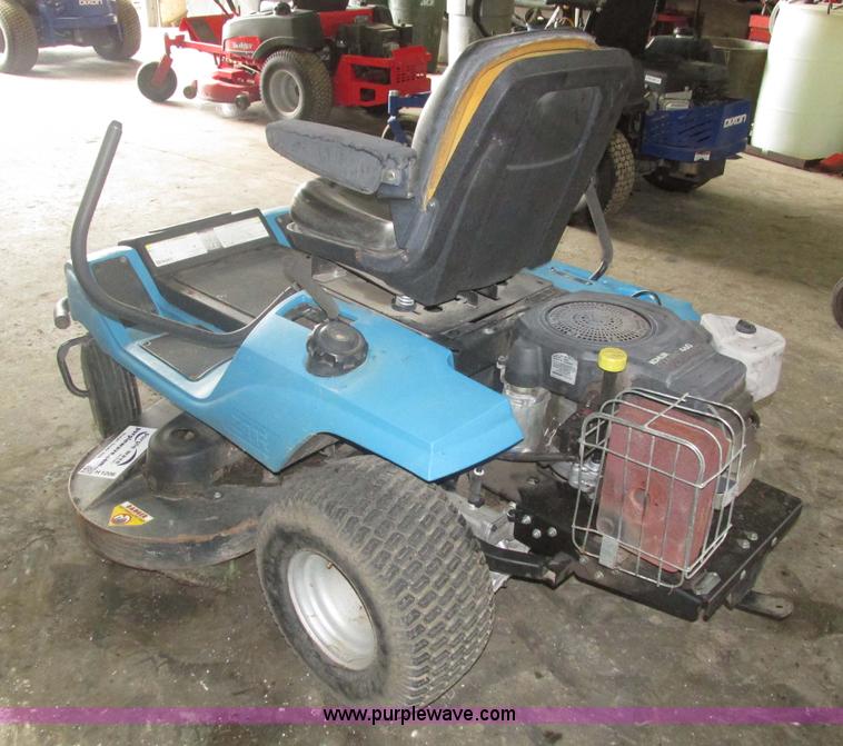 image for item H1206 2006 Dixon lawn mower