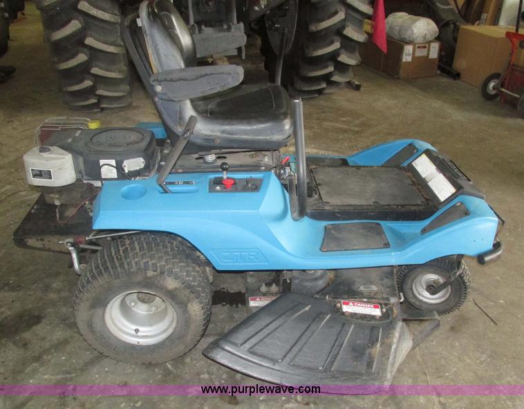 image for item H1206 2006 Dixon lawn mower