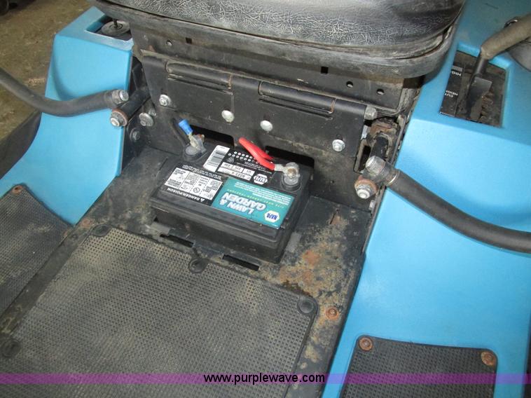 image for item H1206 2006 Dixon lawn mower