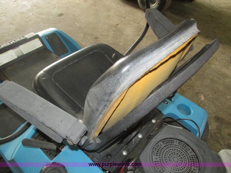 image for item H1206 2006 Dixon lawn mower