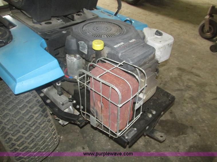 image for item H1206 2006 Dixon lawn mower