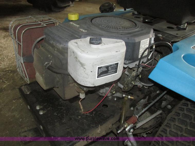 image for item H1206 2006 Dixon lawn mower