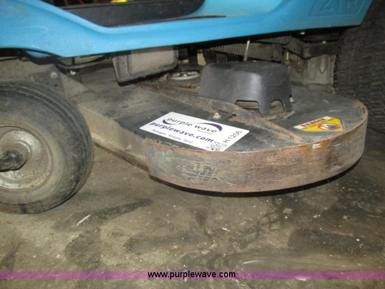 image for item H1206 2006 Dixon lawn mower