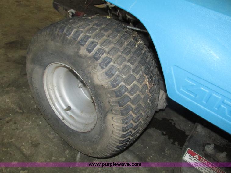 image for item H1206 2006 Dixon lawn mower