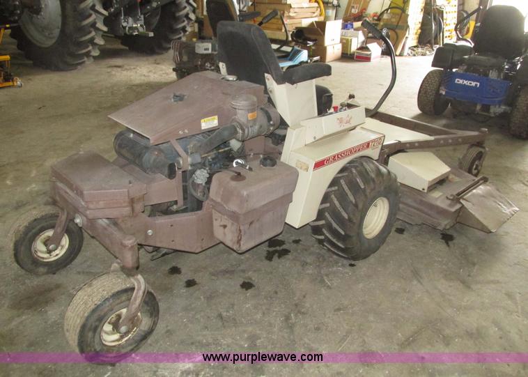 image for item H1207 2001 Grasshopper 721D ZTR lawn mower