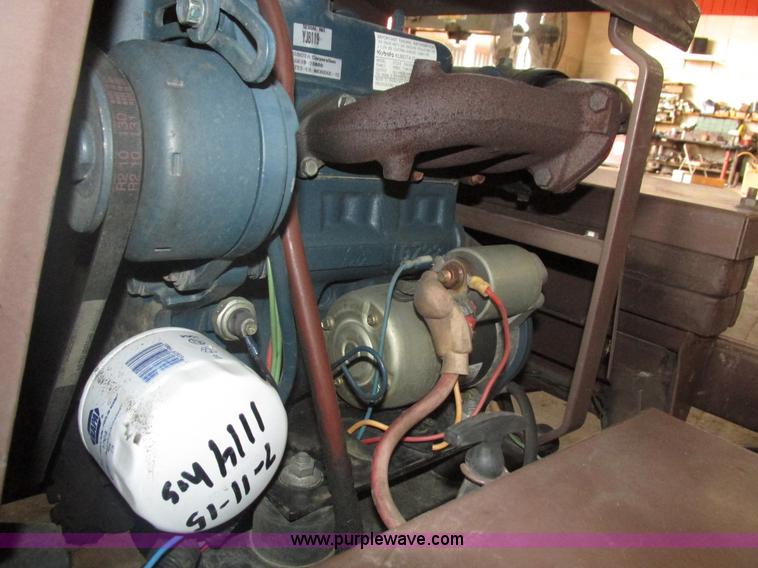 image for item H1207 2001 Grasshopper 721D ZTR lawn mower