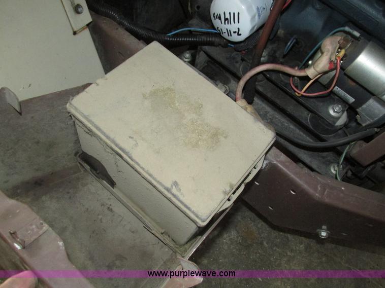 image for item H1207 2001 Grasshopper 721D ZTR lawn mower