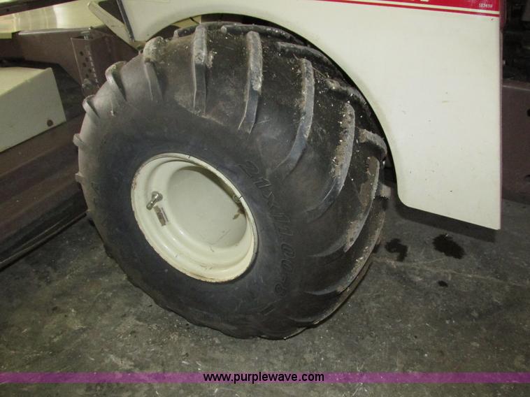 image for item H1207 2001 Grasshopper 721D ZTR lawn mower