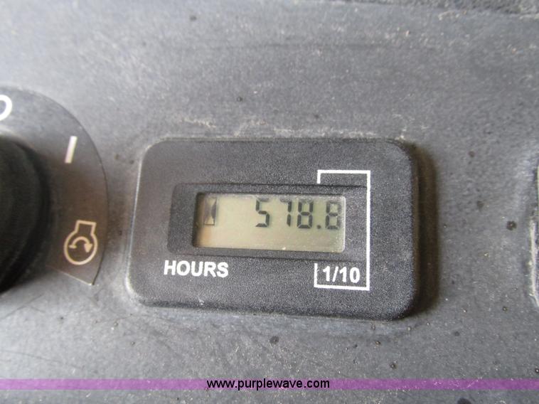 image for item H1209 2006 Snapper ZTR lawn mower