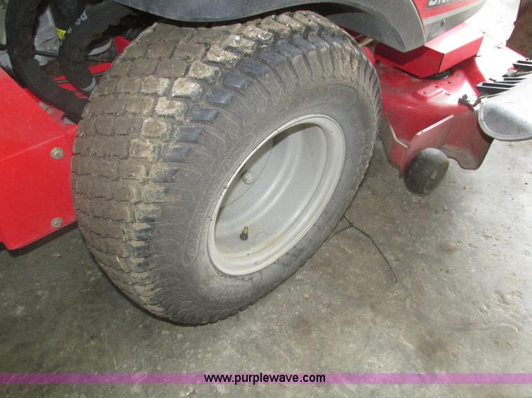 image for item H1209 2006 Snapper ZTR lawn mower