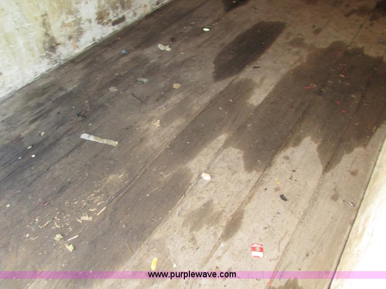 image for item H1233 1992 GMC TopKick box truck