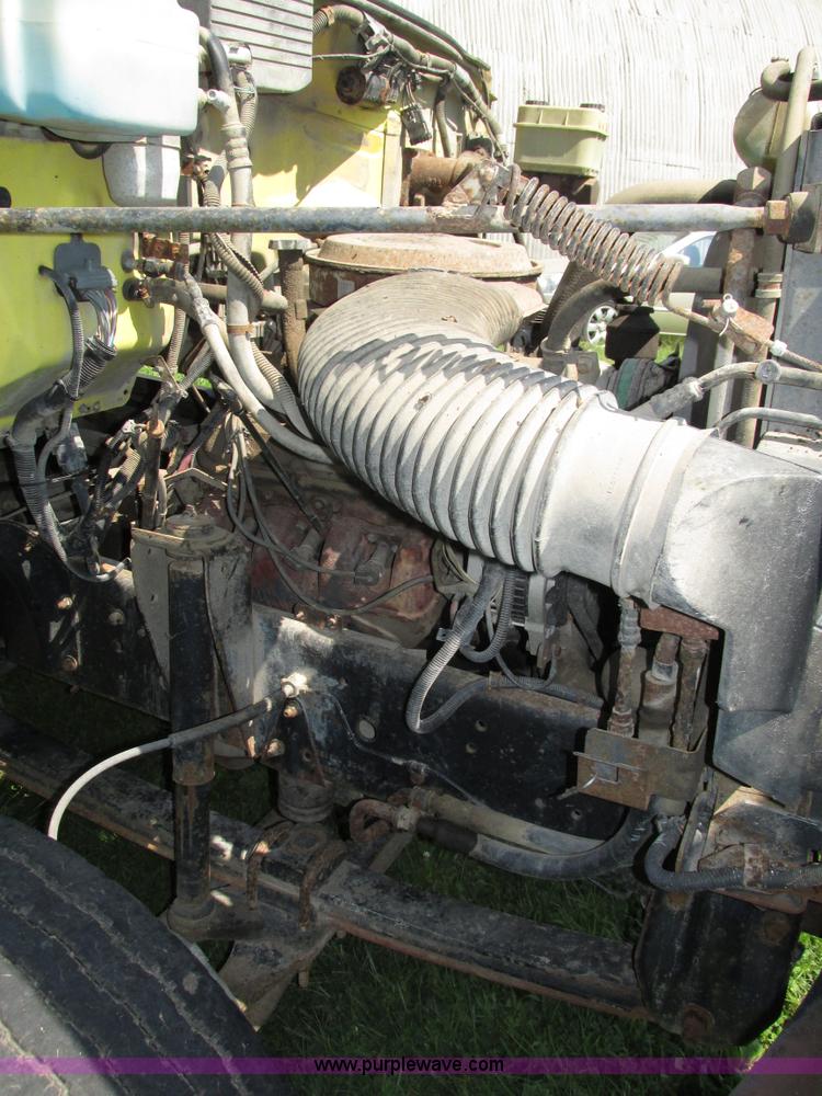 image for item H1233 1992 GMC TopKick box truck