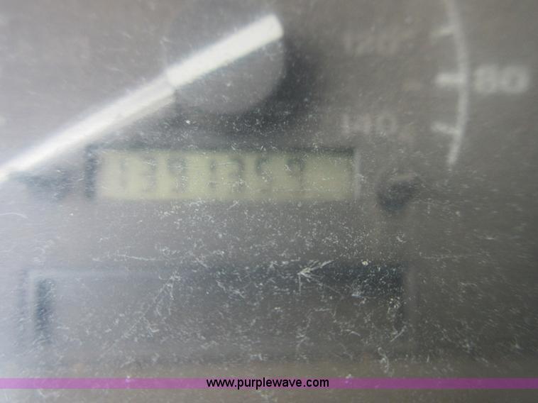 image for item I1993 1996 Ford F250 utility truck