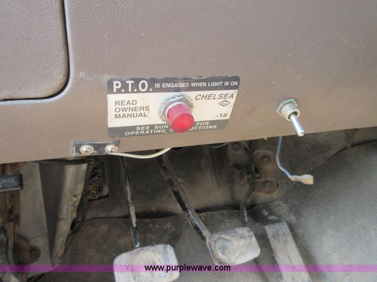 image for item I1993 1996 Ford F250 utility truck