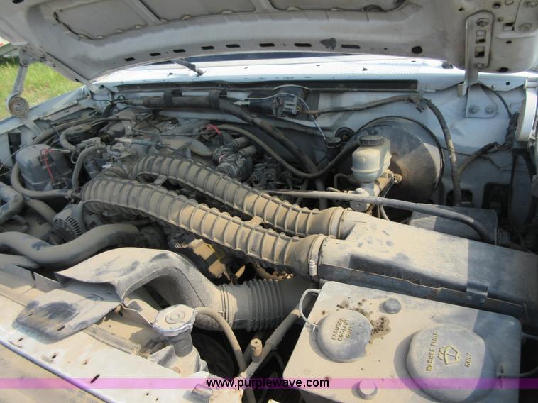 image for item I1993 1996 Ford F250 utility truck