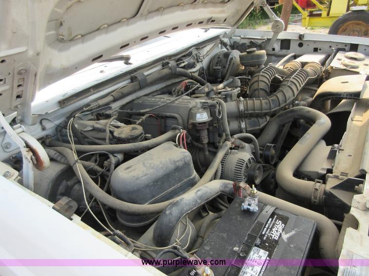 image for item I1993 1996 Ford F250 utility truck