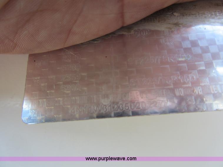 image for item I2007 2005 Artic Fox 31W travel trailer