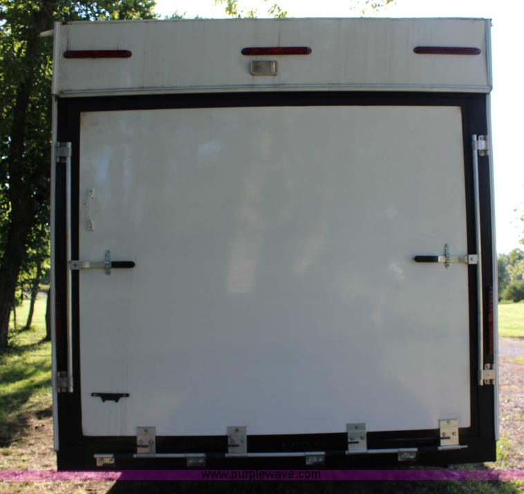 image for item J3553 2009 Superlite Weekend Warrior 2805 camper