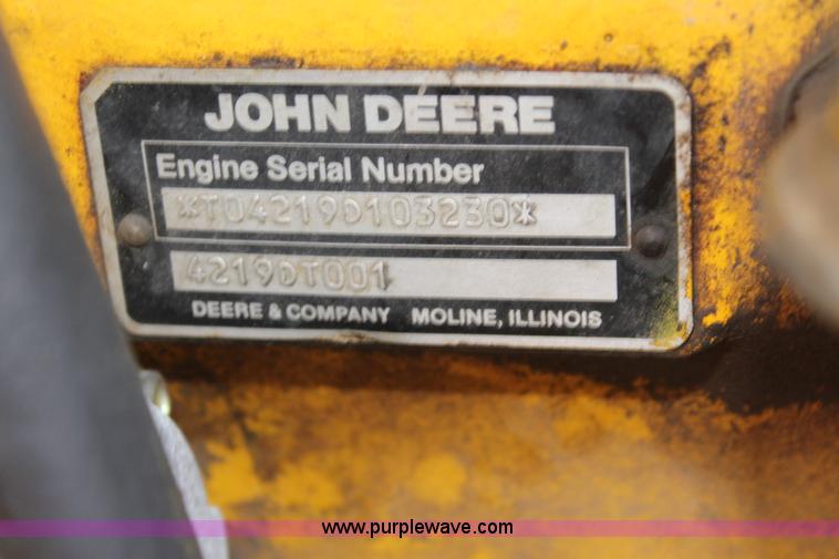 image for item J3681 John Deere 401B tractor