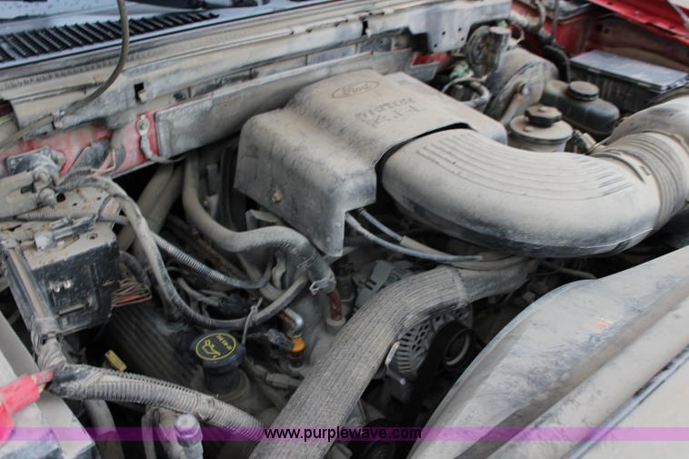 image for item J3686 2002 Ford F150 pickup truck