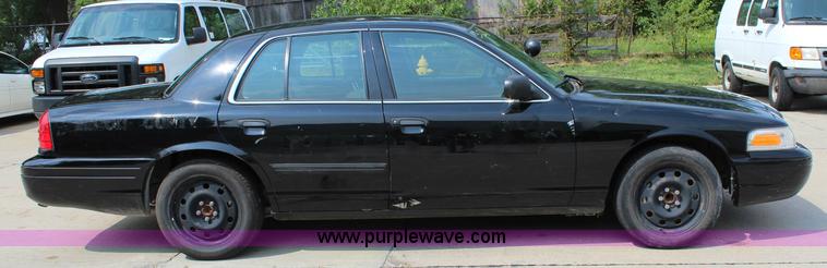 image for item J3687 2009 Ford Crown Victoria Police Interceptor