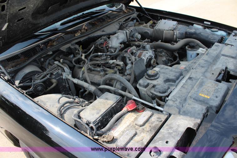 image for item J3687 2009 Ford Crown Victoria Police Interceptor