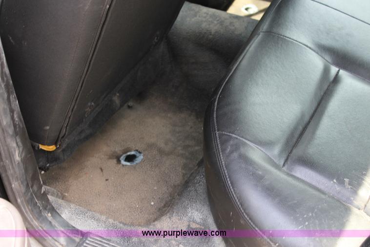 image for item J3687 2009 Ford Crown Victoria Police Interceptor