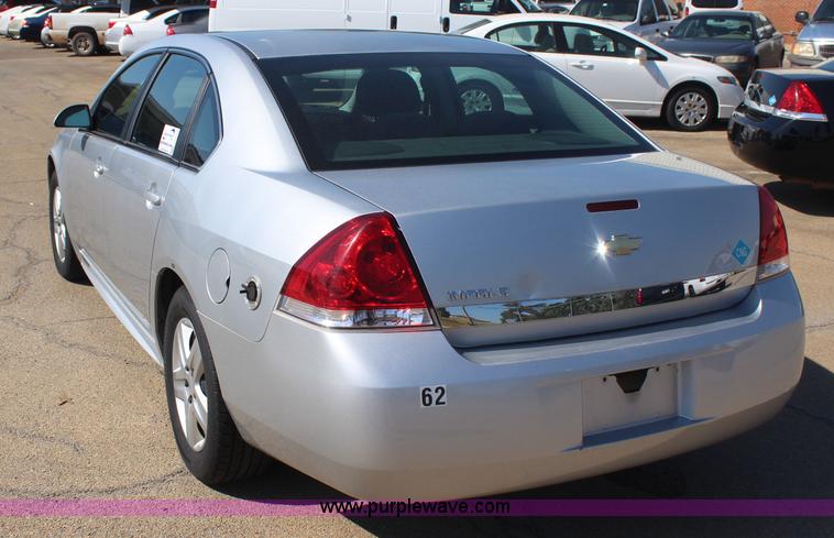 image for item J4479 2010 Chevrolet Impala LS