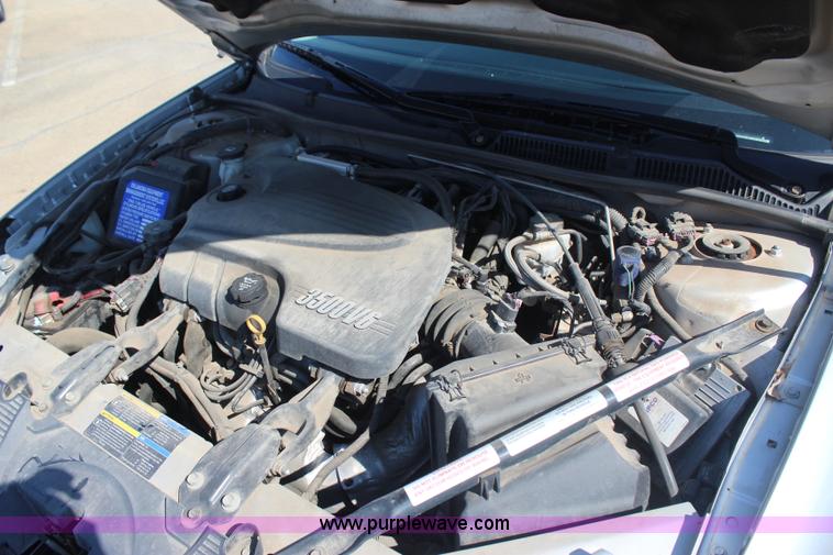 image for item J4479 2010 Chevrolet Impala LS