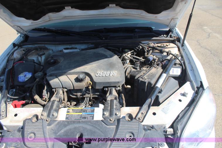 image for item J4480 2010 Chevrolet Impala LS