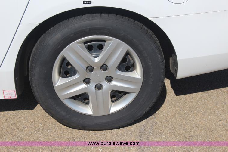 image for item J4480 2010 Chevrolet Impala LS