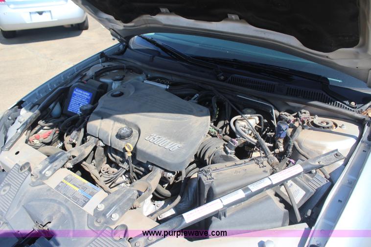 image for item J4481 2010 Chevrolet Impala LS