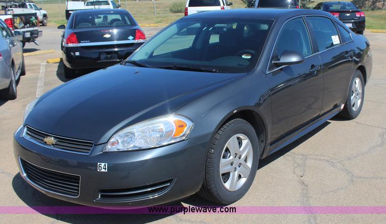 image for item J4482 2010 Chevrolet Impala LS