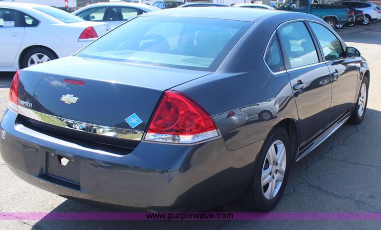 image for item J4482 2010 Chevrolet Impala LS