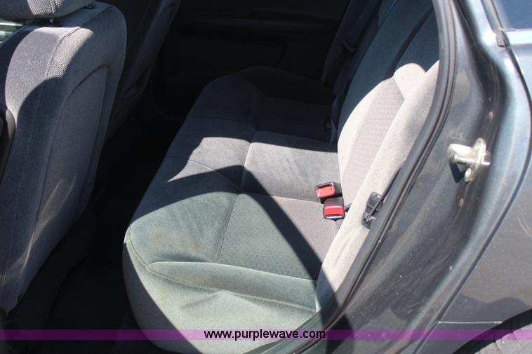 image for item J4482 2010 Chevrolet Impala LS