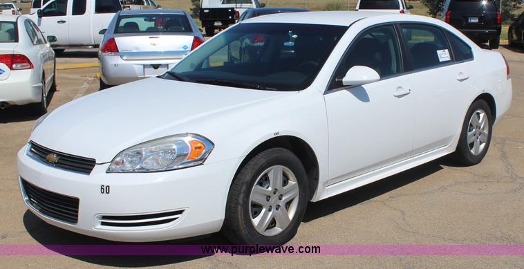 image for item J4483 2010 Chevrolet Impala LS