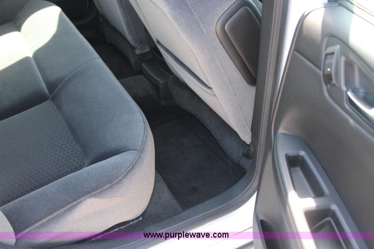 image for item J4483 2010 Chevrolet Impala LS