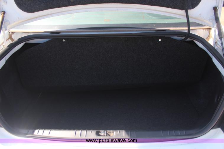 image for item J4483 2010 Chevrolet Impala LS