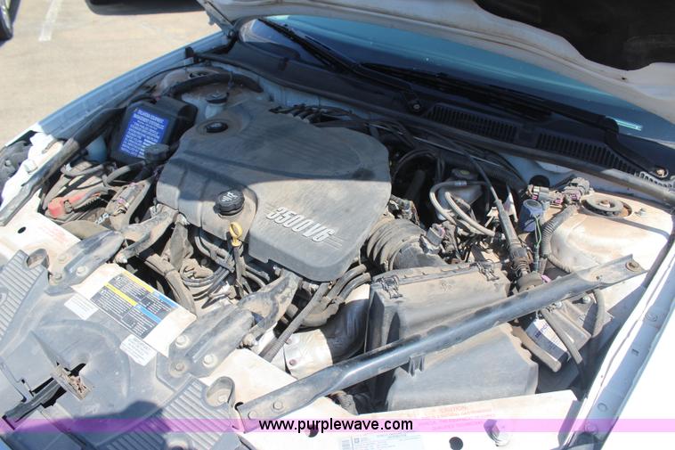 image for item J4483 2010 Chevrolet Impala LS