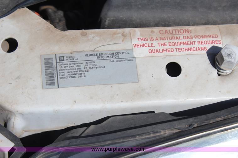 image for item J4483 2010 Chevrolet Impala LS