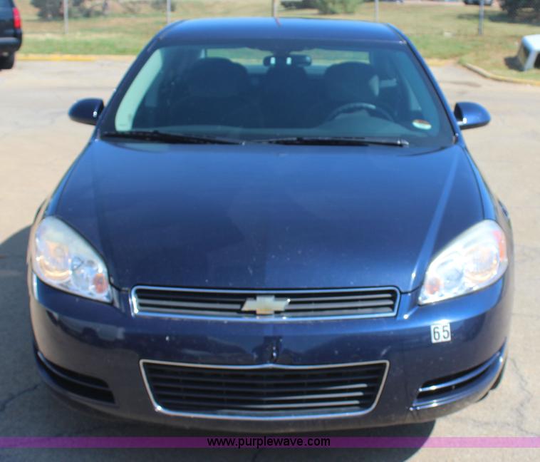 image for item J4484 2010 Chevrolet Impala LS