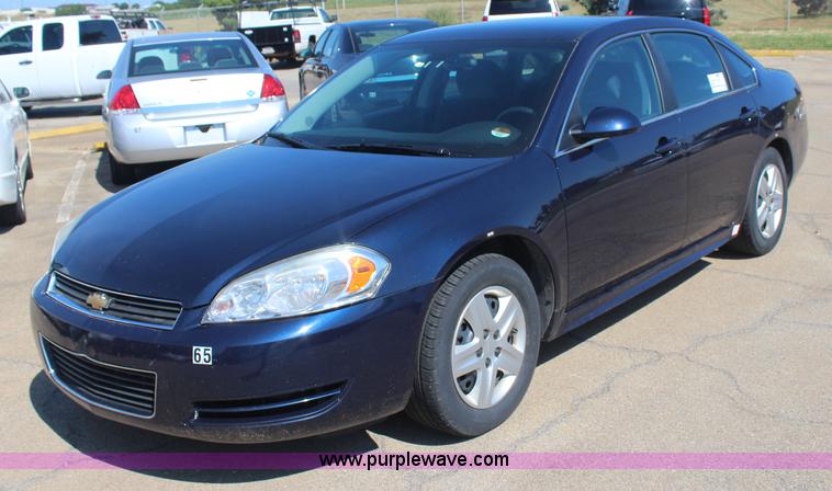 image for item J4484 2010 Chevrolet Impala LS