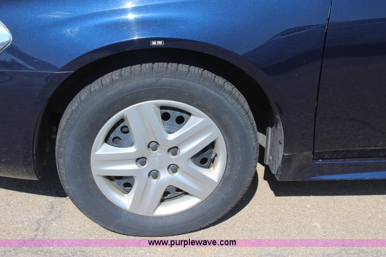 image for item J4484 2010 Chevrolet Impala LS