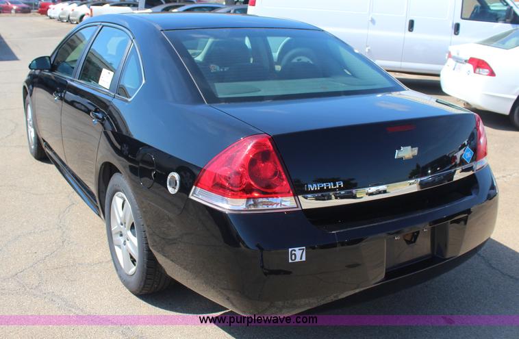 image for item J4485 2010 Chevrolet Impala LS