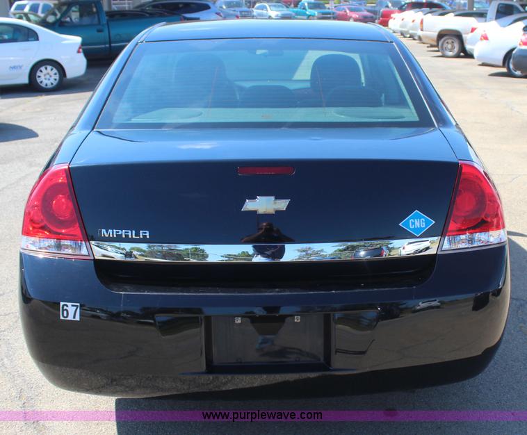 image for item J4485 2010 Chevrolet Impala LS