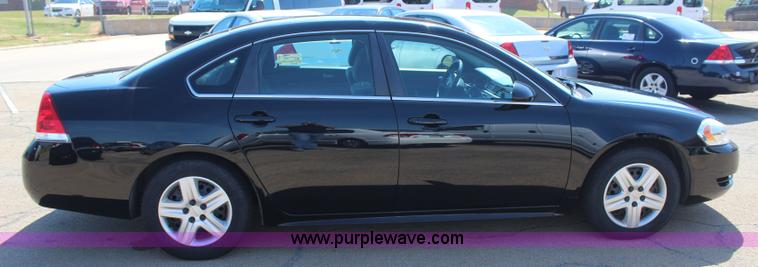 image for item J4485 2010 Chevrolet Impala LS
