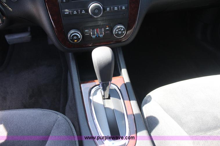 image for item J4485 2010 Chevrolet Impala LS