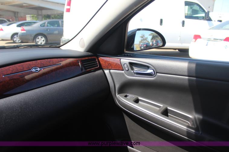 image for item J4485 2010 Chevrolet Impala LS